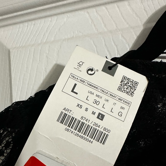 Elegant Black Lace Top - Picture 8 of 11